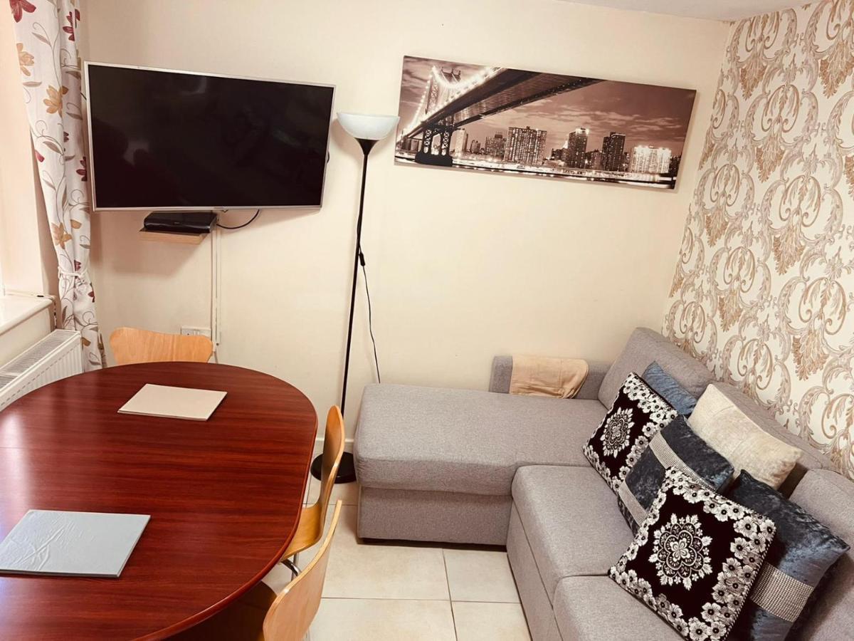 Richflo Holiday Rentals Manchester Exteriör bild